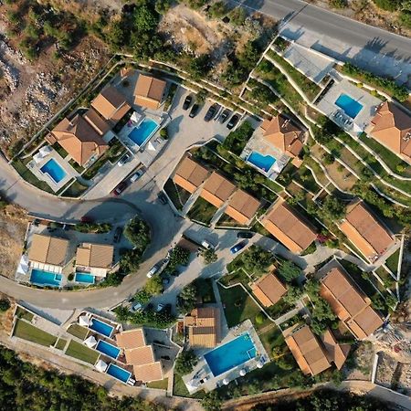 Pantheon Villas Áyios Nikítas Exterior photo