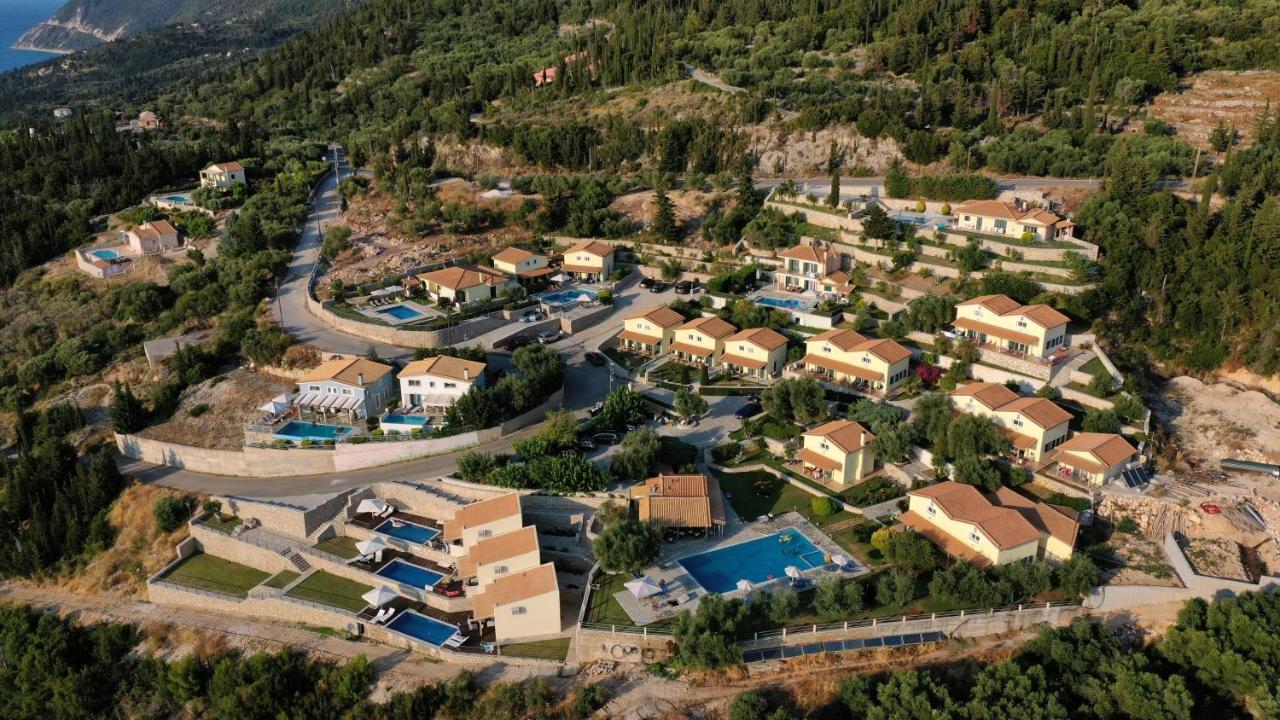 Pantheon Villas Áyios Nikítas Exterior photo