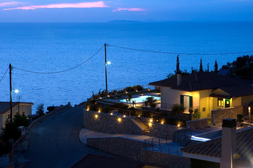 Pantheon Villas Áyios Nikítas Exterior photo