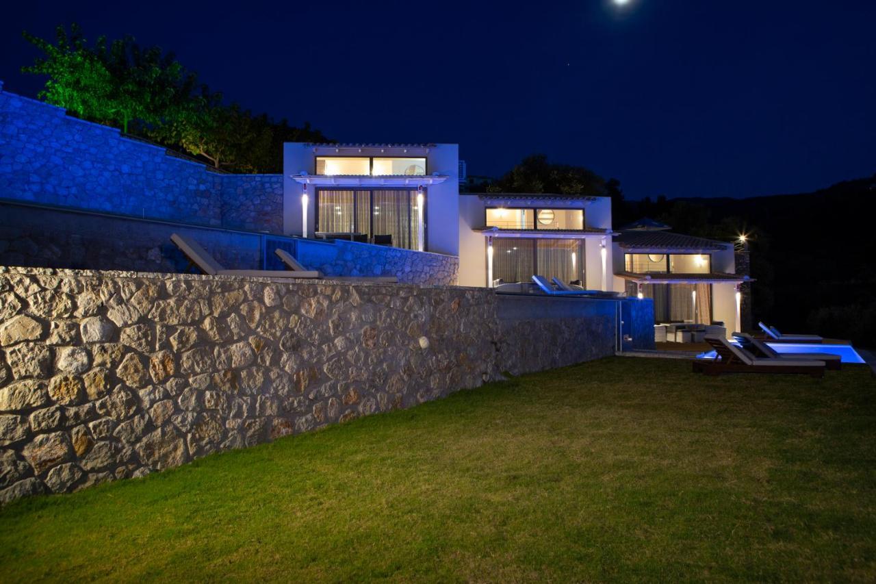 Pantheon Villas Áyios Nikítas Exterior photo