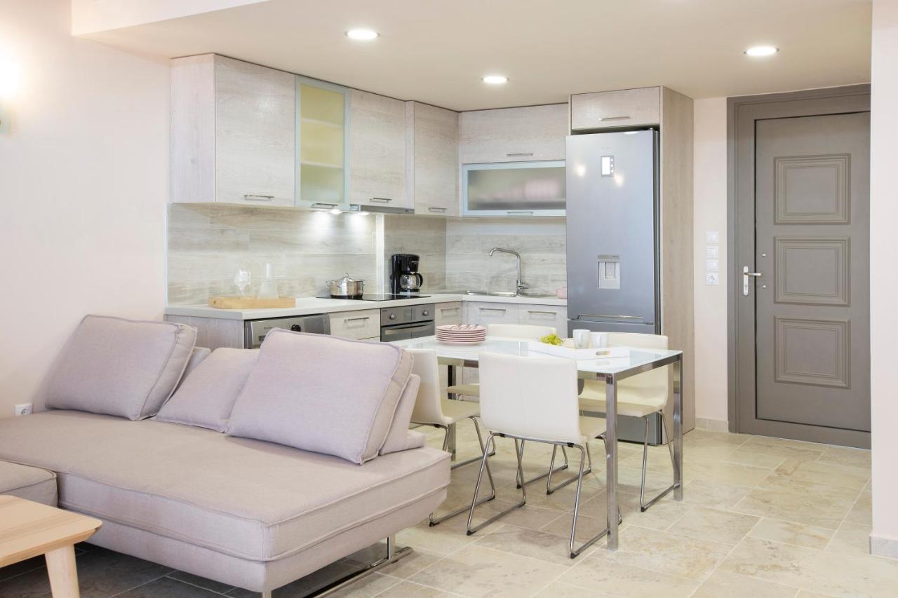 Pantheon Villas Áyios Nikítas Exterior photo